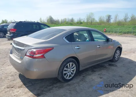 2013 Nissan Altima 2.5 S z USA, uszkodzony, nr VIN 1N4AL3AP9DC902973